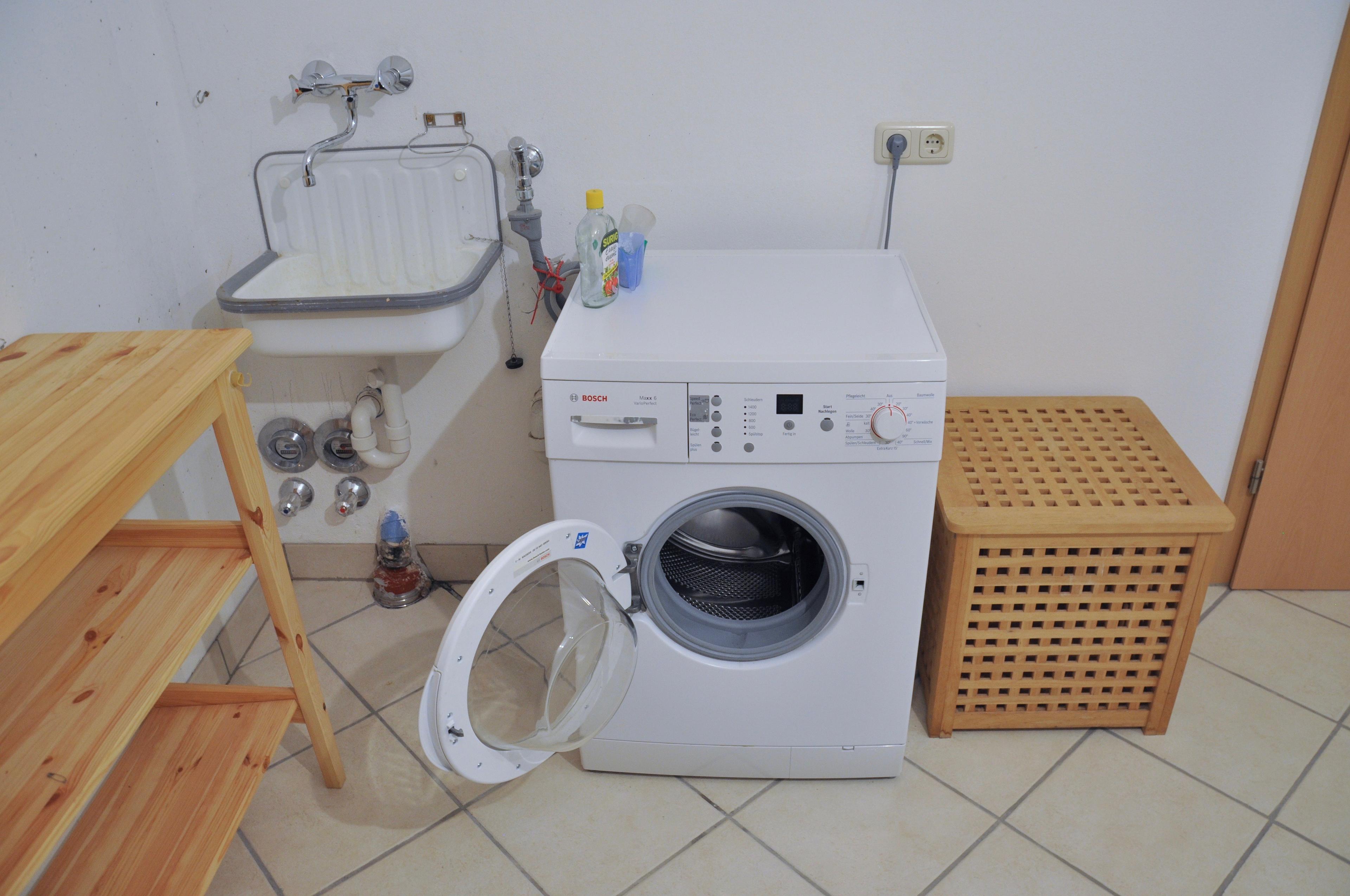 Waschmaschine im Keller